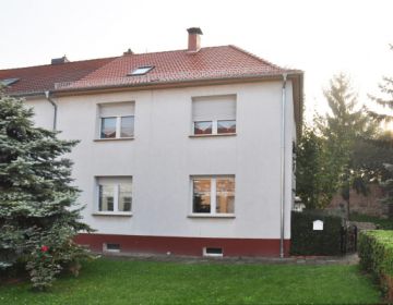 charmante Doppelhaushälfte an der alten Stadtmauer von Aken (Elbe)