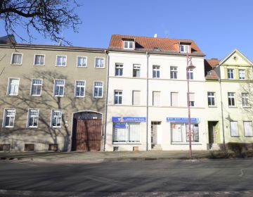 Neuer Preis! Mehrfamilienhaus mit Ladengeschäft in Roßlau zu verkaufen
